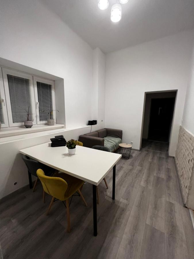 Mlynsky Ostrov Apartment 2 Zdice Eksteriør bilde